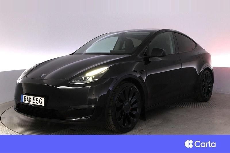 Svart Begagnad 2023 Tesla Model Y Performance SUV | 492 900 kr - Bild 1/4