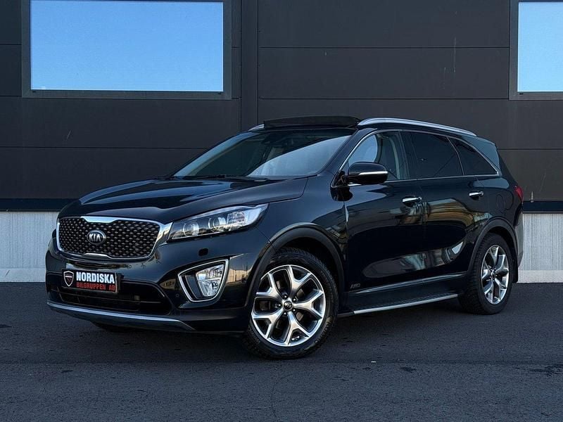 Svart Begagnad 2016 Kia Sorento SUV | 229 800 kr (Bra pris) - Bild 1/4