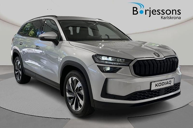 Silver Ny 2025 Skoda Kodiaq Business Line SUV | 425 000 kr (Bra pris) - Bild 1/4