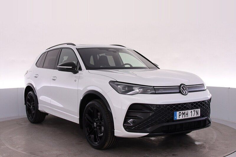 Vit Ny 2025 VW Tiguan Edition SUV | 616 800 kr (Dyr) - Bild 1/4