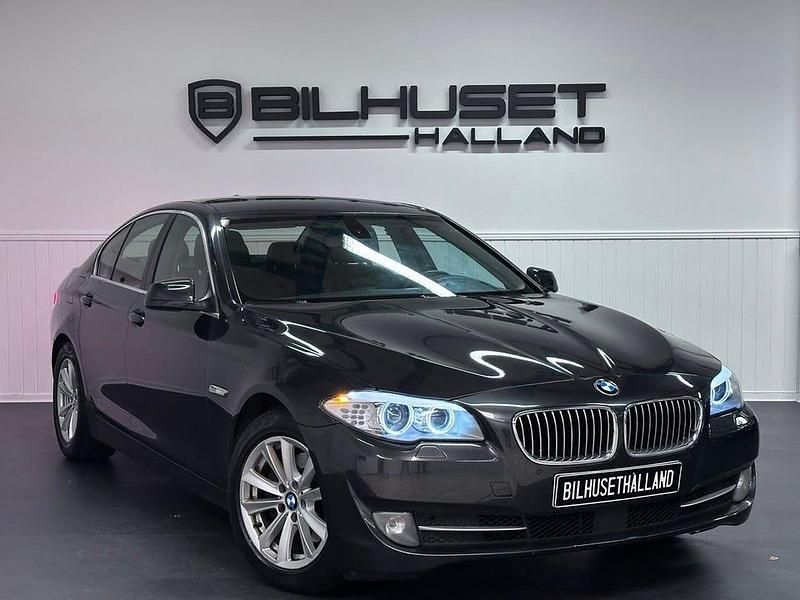 Begagnad BMW 520 184 HK (135 kW) 2012 Grå Sedan