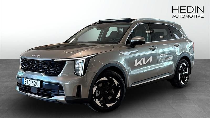 Grå (grey) Begagnad 2025 Kia Sorento Advance SUV | 649 900 kr - Bild 1/4