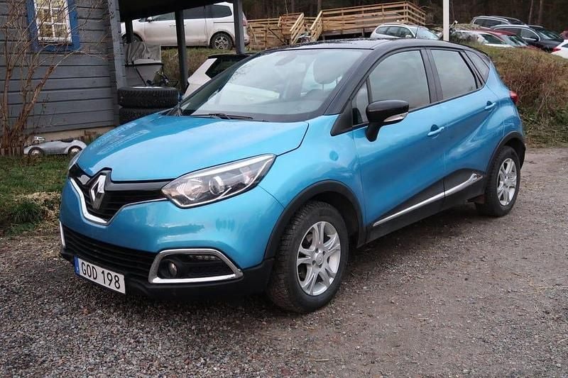 Flerfärgad Begagnad 2016 Renault Captur SUV | 73 500 kr (Bra pris) - Bild 1/4