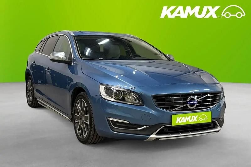 Begagnad Volvo V60 2017 Blå Kombi