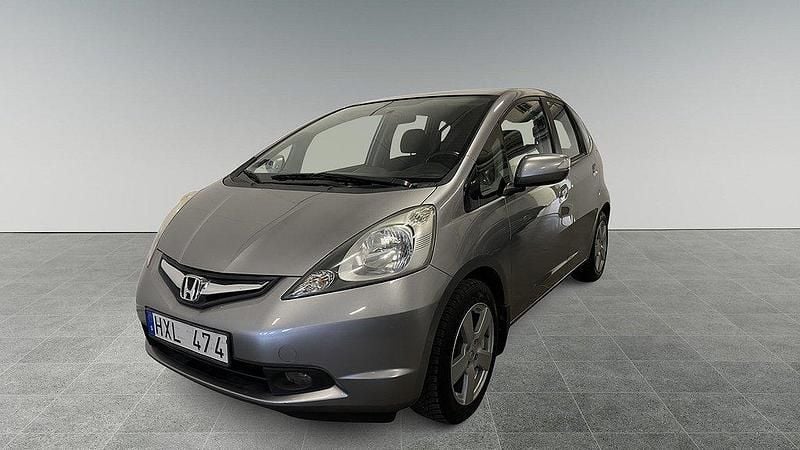 Silver Begagnad 2009 Honda Jazz Halvkombi | 44 900 kr (Dyr) - Bild 1/4