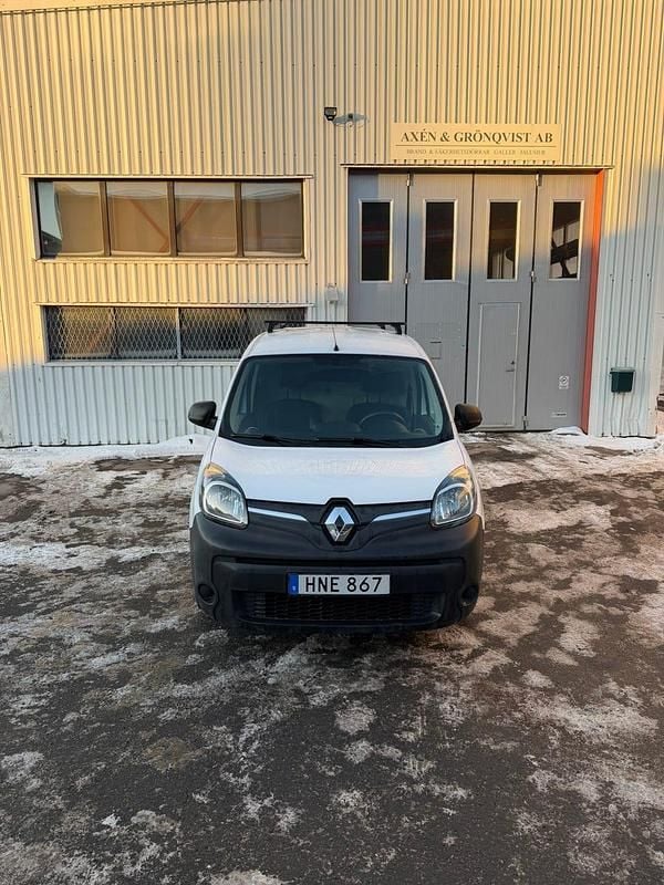 Begagnad Renault Kangoo 44 kW (60 HK) 2016 Minibuss