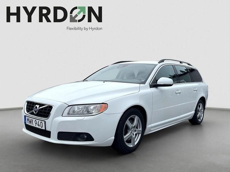 Vit Begagnad 2012 Volvo V70 Momentum Kombi | 69 900 kr (Marknadspris) - Bild 1/4