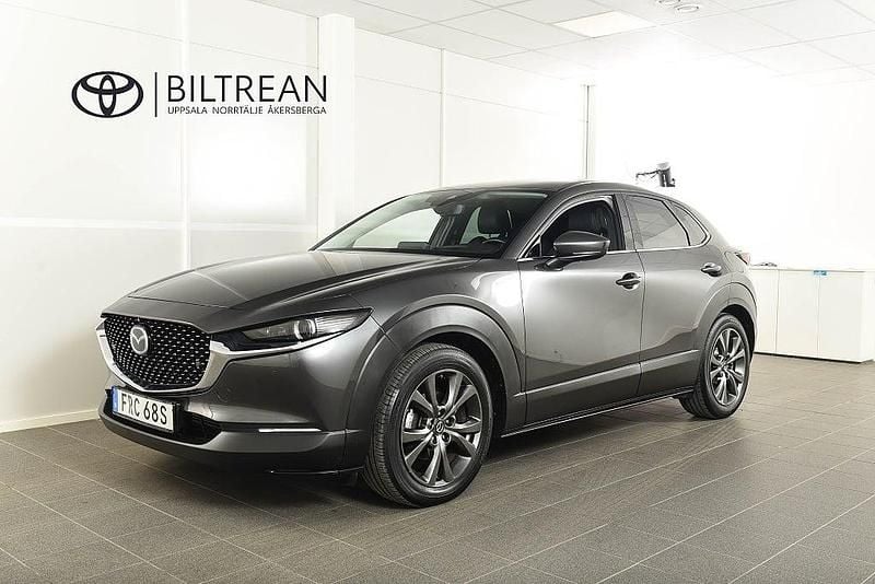 Grå Begagnad 2019 Mazda CX-30 Cosmo SUV | 279 900 kr (Marknadspris) - Bild 1/4