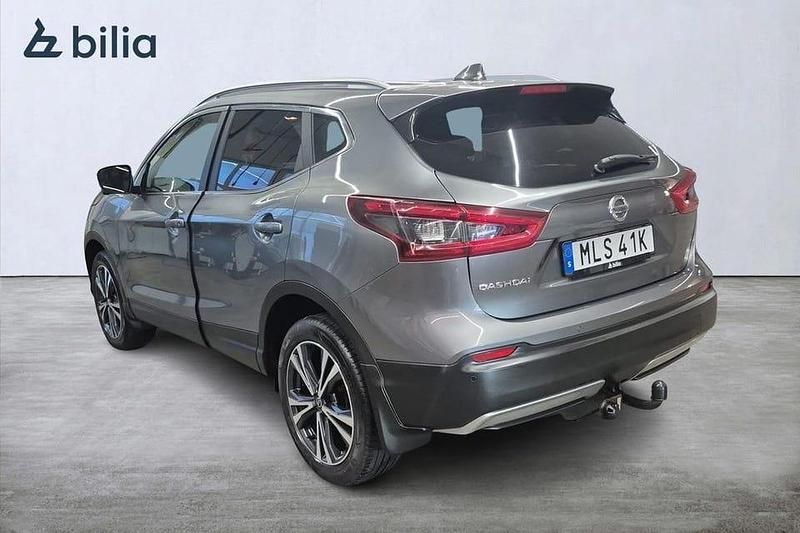 Begagnad Nissan Qashqai N-Connecta 141 HK (103 kW) 2018 Grå SUV