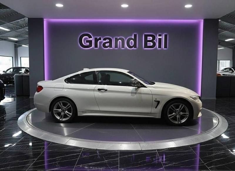 Begagnad BMW 428 M Sport 245 HK (180 kW) 2015 Vit Sportkupé