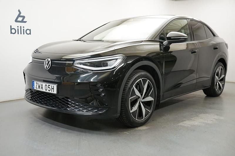 Svart Begagnad 2022 VW ID.5 GTX SUV | 379 900 kr (Marknadspris) - Bild 1/4
