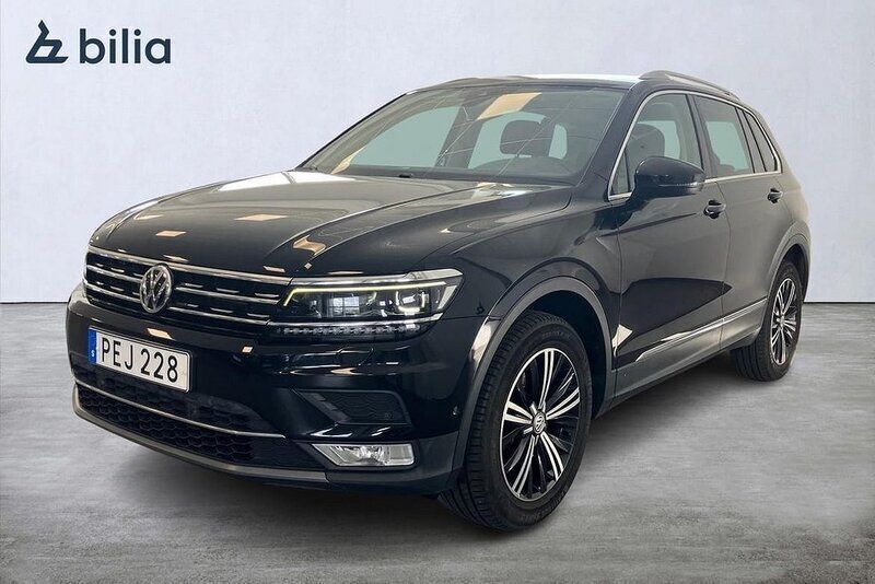 Svart Begagnad 2017 VW Tiguan GT SUV | 229 900 kr - Bild 1/3