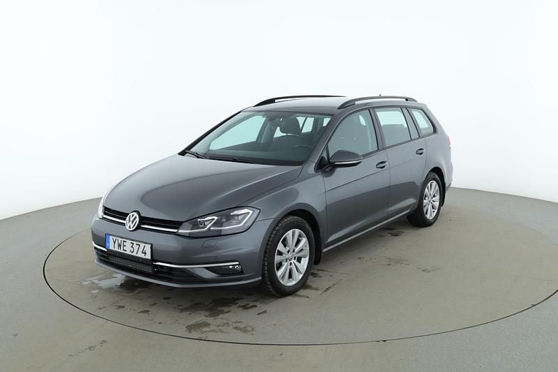 Begagnad VW Golf VII 117 HK (86 kW) 2017 Grå Kombi