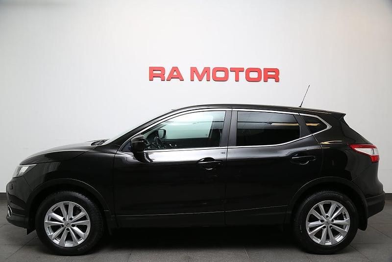 Begagnad Nissan Qashqai Acenta 116 HK (85 kW) 2017 Svart SUV