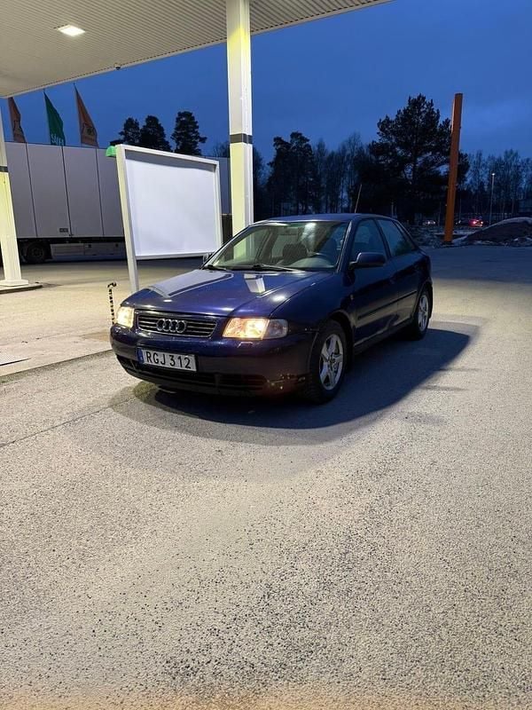 Begagnad 2000 Audi A3 | 19 800 kr (Marknadspris) - Bild 1/4