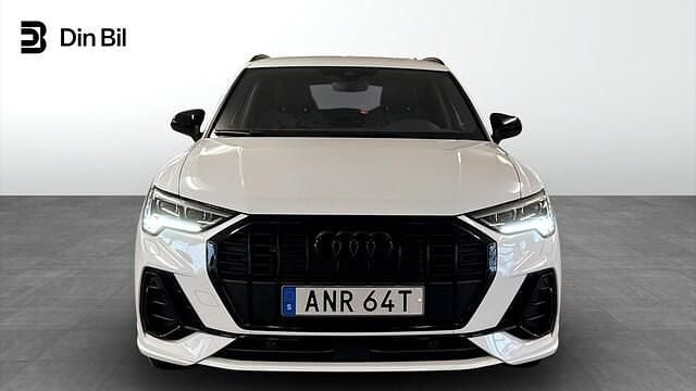 Begagnad Audi Q3 S-Line 245 HK (180 kW) 2023 Ibisvit SUV