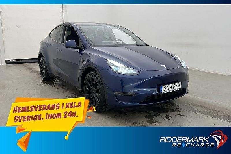 Begagnad Tesla Model Y Long Range AWD 378 kW (514 HK) 2021 Blå SUV