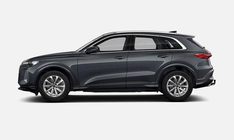 Mytsvart metallic Ny 2025 Audi Q5 Proline SUV | 679 000 kr (Marknadspris) - Bild 1/4