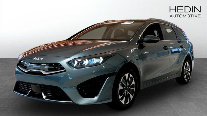 Grå (grey) Ny 2024 Kia Ceed Sportswagon Advance Kombi | 409 900 kr (Dyr) - Bild 1/4