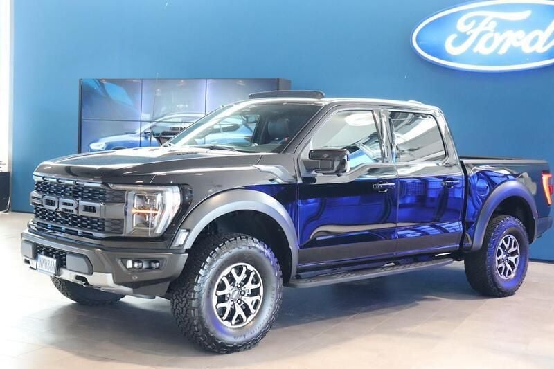 Svart Begagnad 2023 Ford F-150 Raptor Pickup | 1 360 000 kr - Bild 1/4