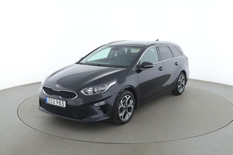Svart Begagnad 2018 Kia Ceed Kombi | 173 000 kr (Marknadspris) - Bild 1/3