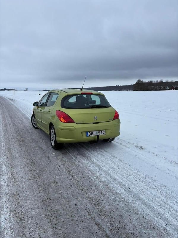 Begagnad Peugeot 308 120 HK (88 kW) 2008