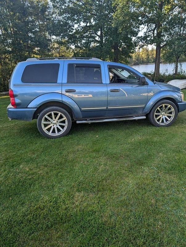 Blå Begagnad 2004 Dodge Durango SUV | 59 000 kr - Bild 1/4
