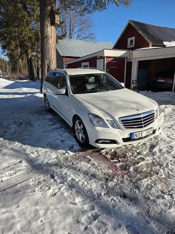 Begagnad Mercedes E350 231 HK (169 kW) 2010
