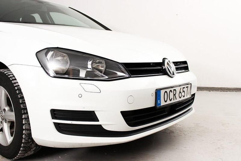 Begagnad VW Golf VII 110 HK (80 kW) 2017 Vit