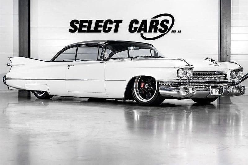Vit metallic Begagnad 1959 Cadillac Deville Sedan | 649 900 kr - Bild 1/4