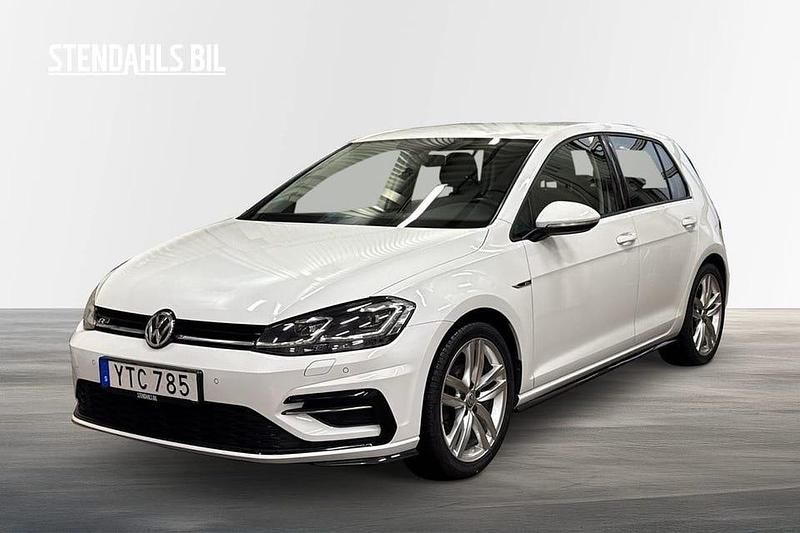 Vit Begagnad 2019 VW Golf VII Halvkombi | 189 900 kr (Marknadspris) - Bild 1/4