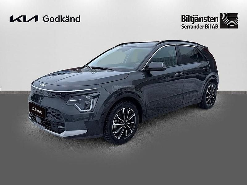 Grå Begagnad 2023 Kia e-Niro Advance SUV | 379 900 kr - Bild 1/4
