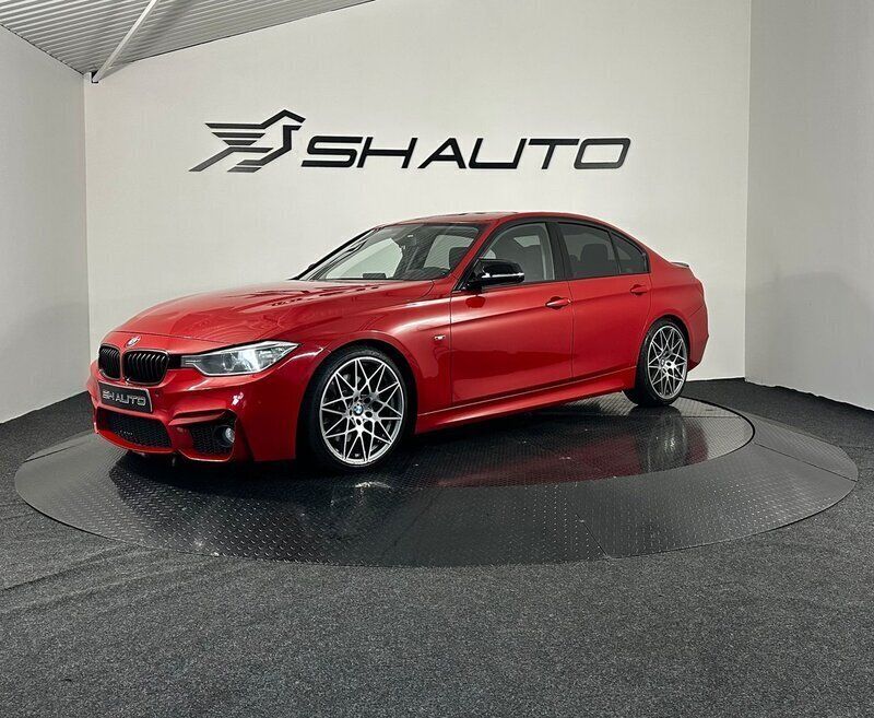 Röd Begagnad 2012 BMW 335 Sport Line Sedan | 229 900 kr (Bra pris) - Bild 1/4
