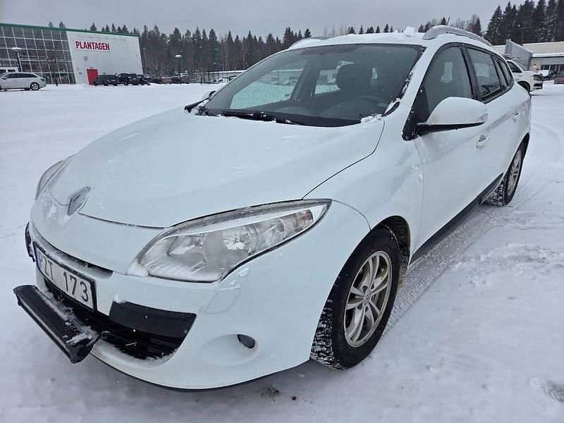 Begagnad Renault Mégane III 110 HK (80 kW) 2010 Vit