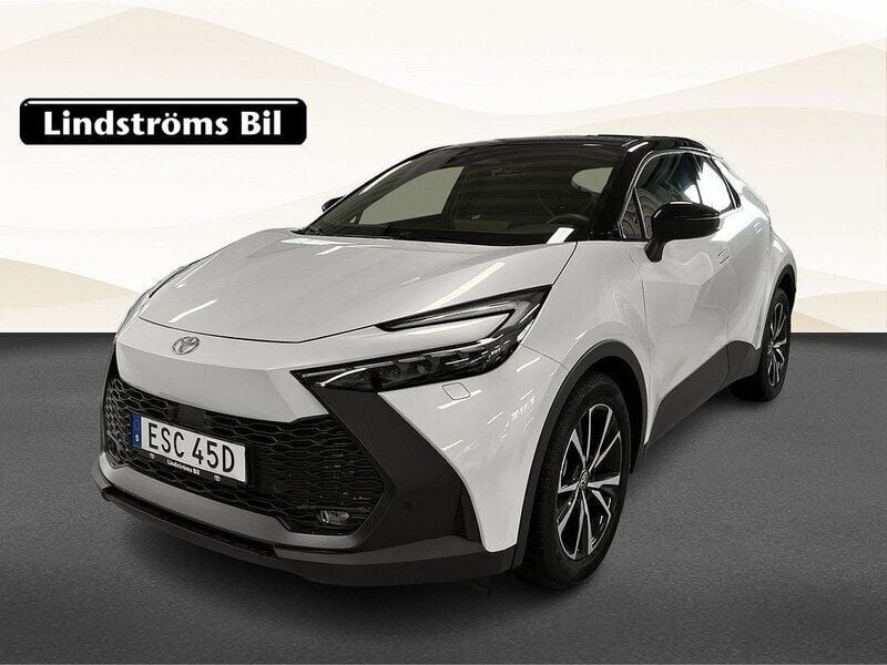 Vit Begagnad 2024 Toyota C-HR Active SUV | 364 900 kr (Marknadspris) - Bild 1/4