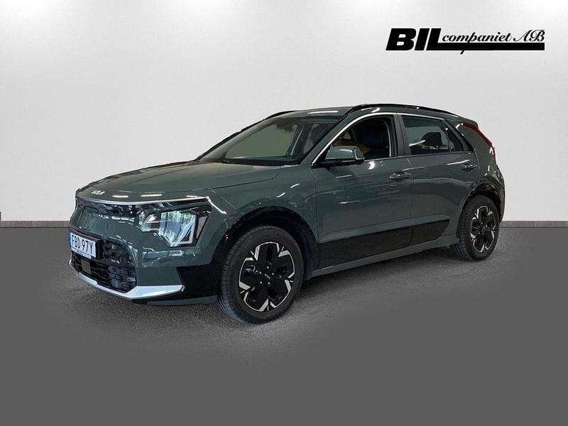 Grön Begagnad 2022 Kia e-Niro 2 SUV | 329 000 kr - Bild 1/4