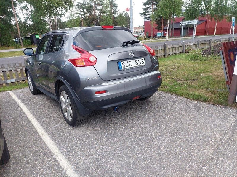 Grå Begagnad 2011 Nissan Juke SUV | 58 900 kr (Marknadspris) - Bild 1/4