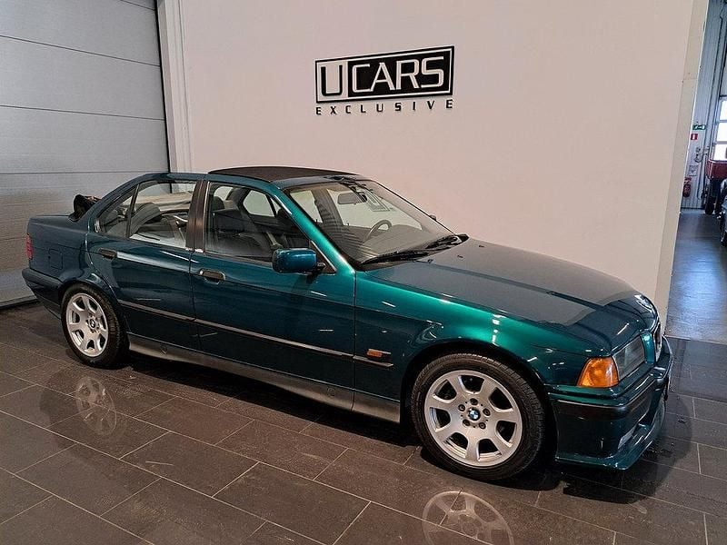 Begagnad BMW 320 Cabriolet M Sport 150 HK (110 kW) 1995 Mörkgrön Cab