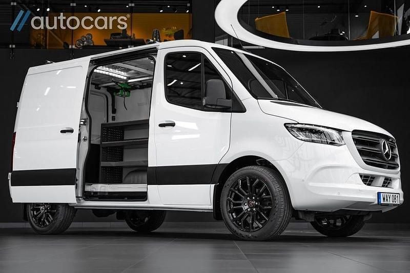 Vit Begagnad 2024 Mercedes Sprinter Van | 528 750 kr (Bra pris) - Bild 1/4