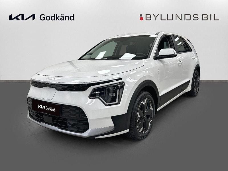 Vit Begagnad 2023 Kia e-Niro SUV | 389 000 kr (Dyr) - Bild 1/4