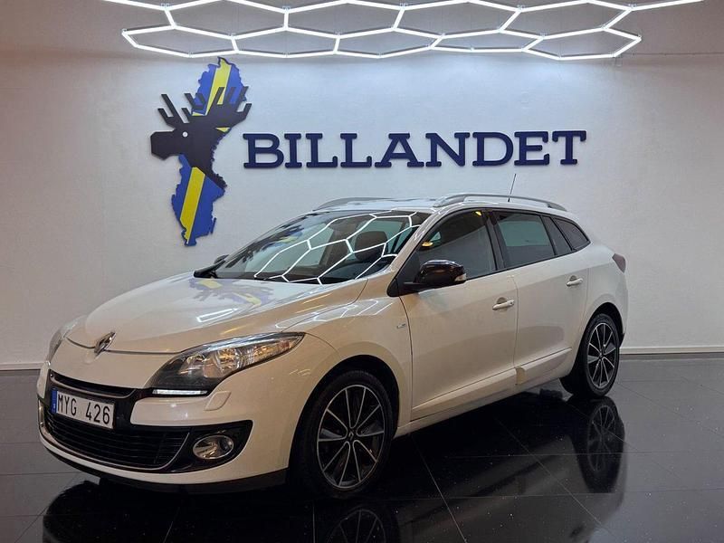 Vit Begagnad 2012 Renault Mégane GrandTour Bose Edition Kombi | 64 900 kr (Marknadspris) - Bild 1/4