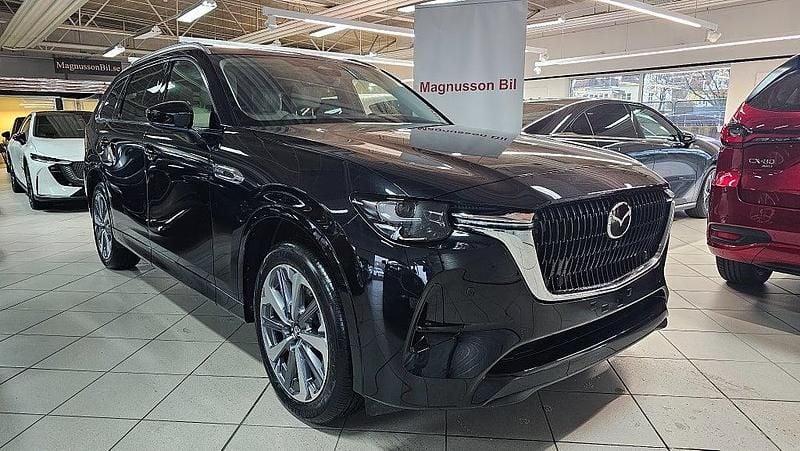 Svart Ny 2025 Mazda CX-80 Takumi-Line SUV | 703 900 kr - Bild 1/4