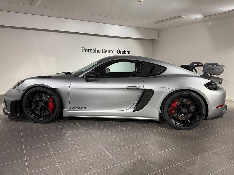 Ny Porsche 718 Cayman GT4 501 HK (368 kW) 2025 Silver Sportkupé