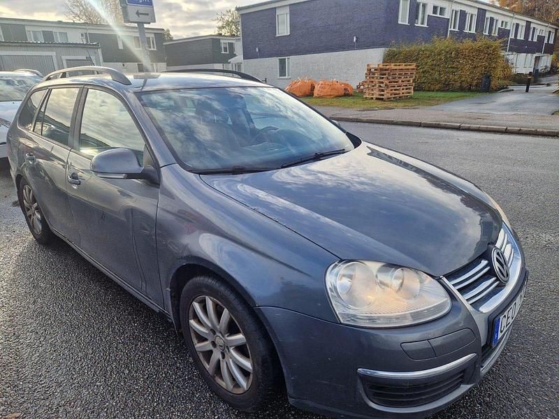 Grå Begagnad 2008 VW Golf VI Kombi | 22 500 kr - Bild 1/4