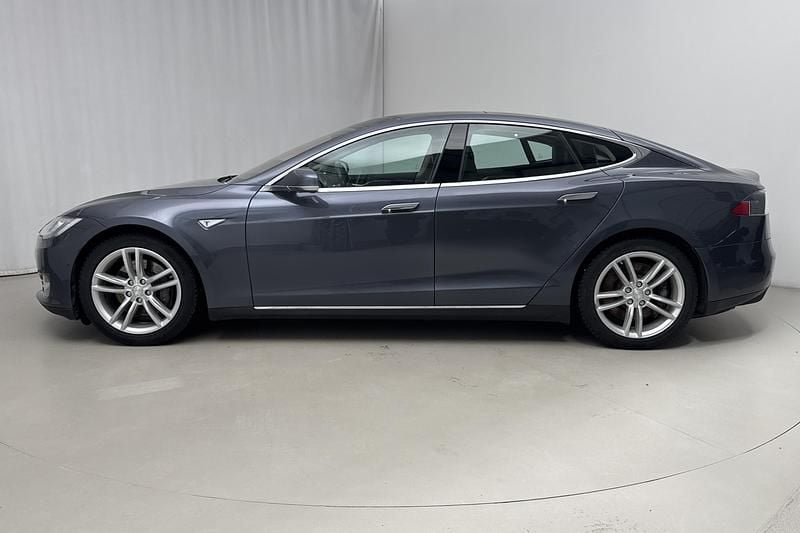 Begagnad Tesla Model S 278 kW (378 HK) 2014 Grå Halvkombi