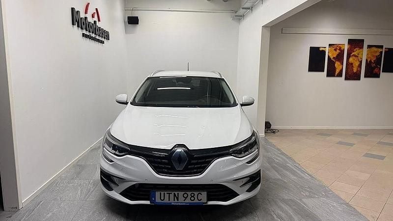 Begagnad Renault Mégane GrandTour 116 HK (85 kW) 2021 Vit Kombi