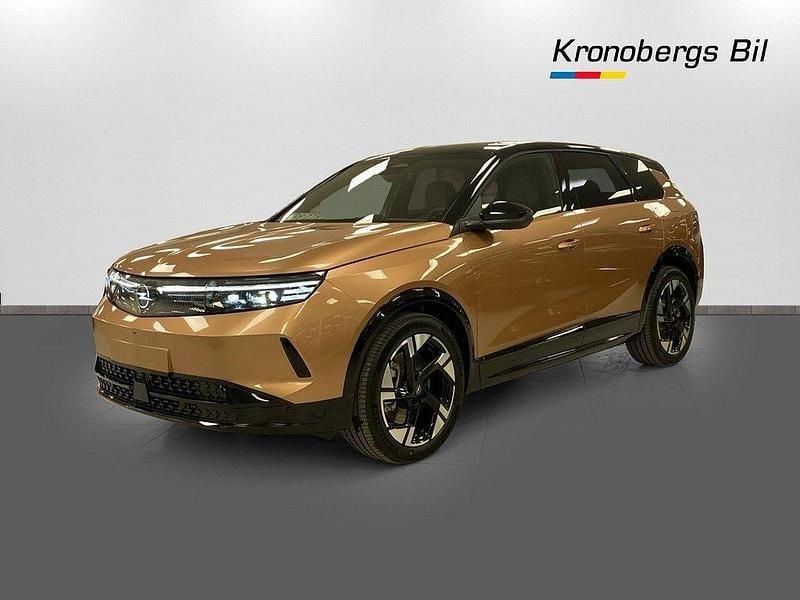 Begagnad Opel Grandland Electric 157 kW (214 HK) 2024 Impakt copper metallic SUV