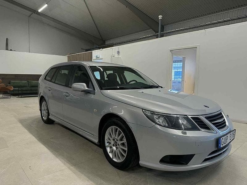 Grå Begagnad 2008 Saab 9-3 Kombi | 79 900 kr (Dyr) - Bild 1/4