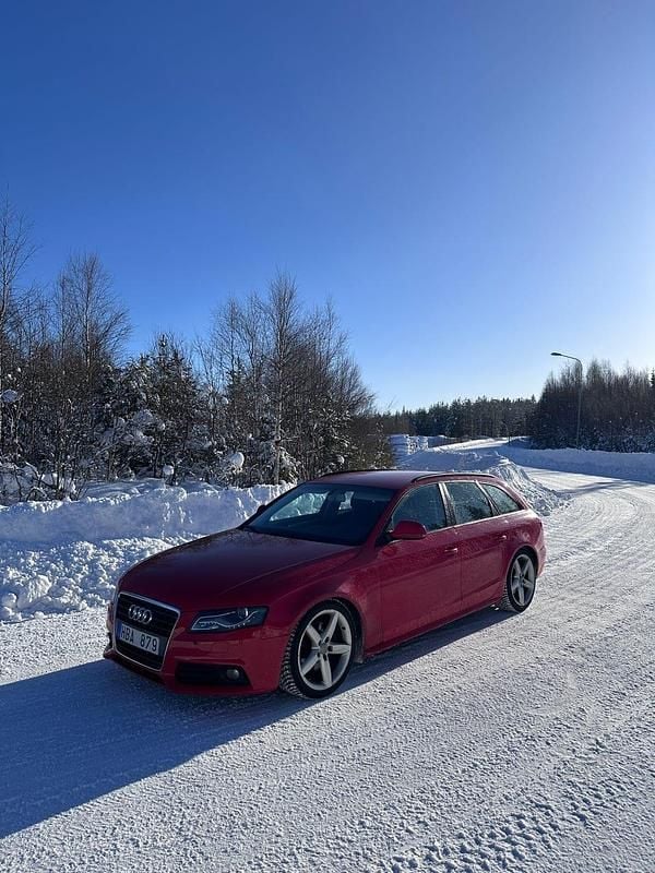 Begagnad Audi A4 160 HK (117 kW) 2009 Misano röd Kombi