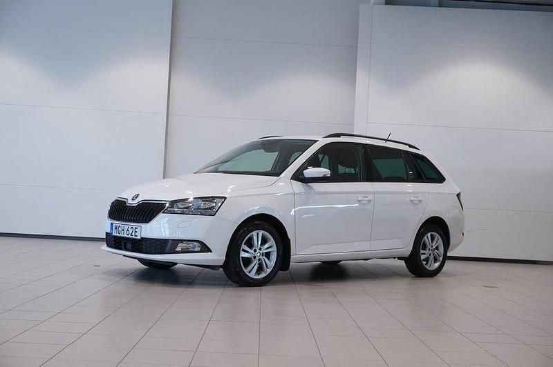 Vit Begagnad 2019 Skoda Fabia Kombi | 129 800 kr (Marknadspris) - Bild 1/4